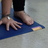 Коврик для йоги HUGGER MUGGER Sticky Mat серый